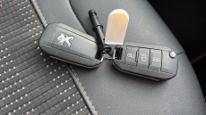 Peugeot 2008 1.2 PureTech 110 GT Line 5dr [6 Speed] Petrol Estate